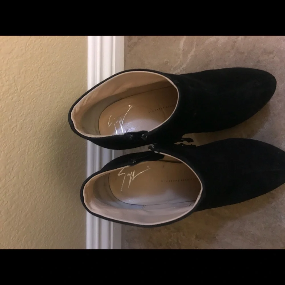 Booties - Picture 4 of 13